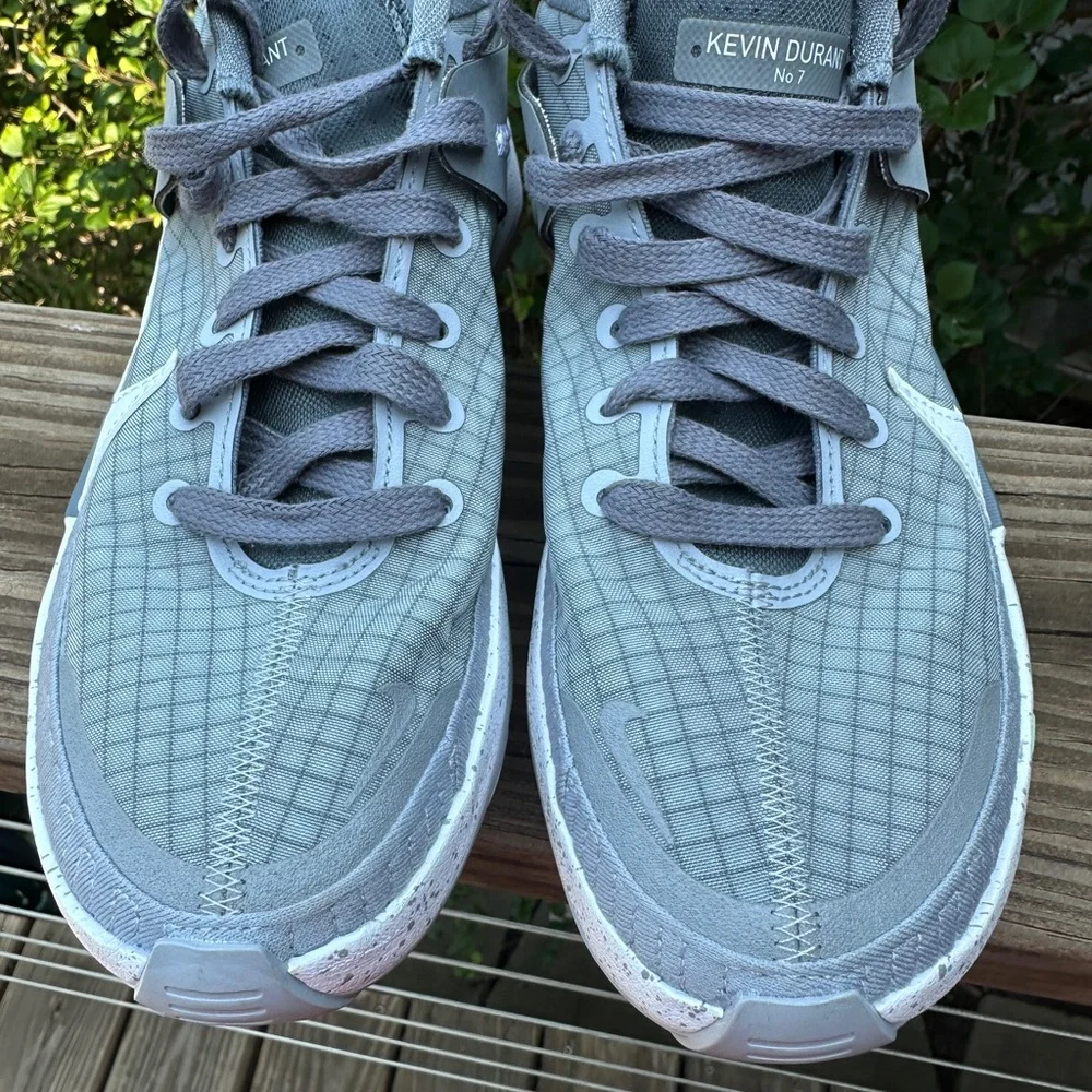 Nike Kevin Durant No 7 Sneakers/Basketball Shoes - Picture 4 of 7